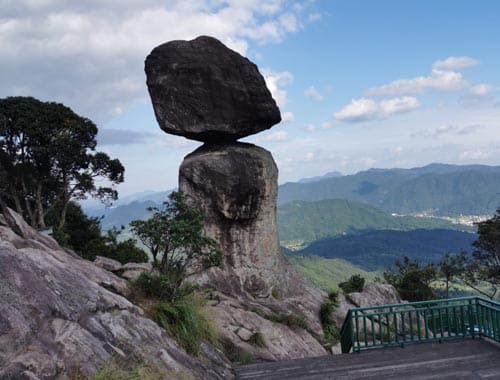 莆田菜溪岩风景区