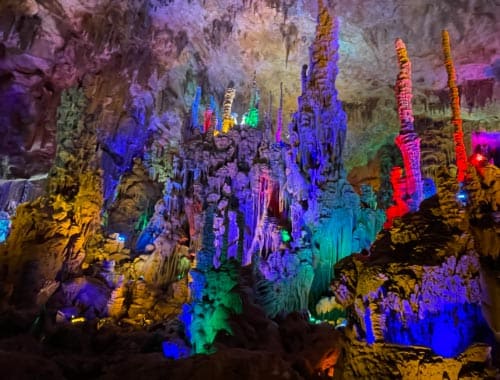 河池长寿水晶宫