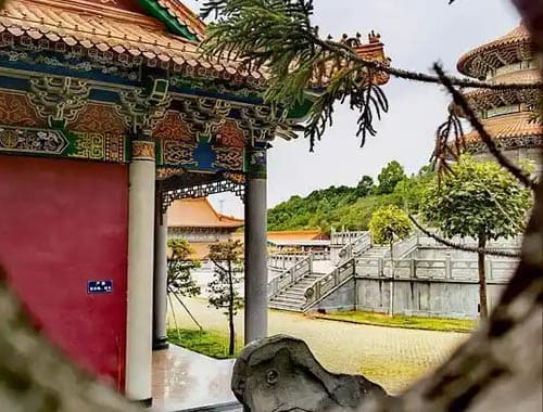 凤山祖庙旅游区